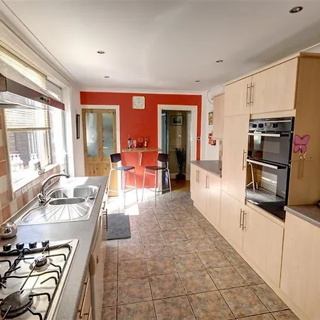 6 Bed In Oc-s871 *