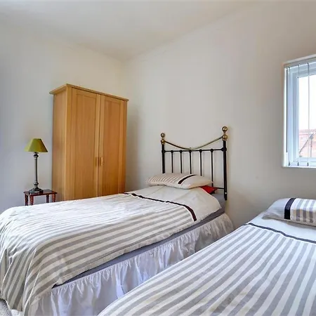 6 Bed In Oc-s871 Σκάρμπορο