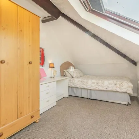 6 Bed In Oc-s871 *